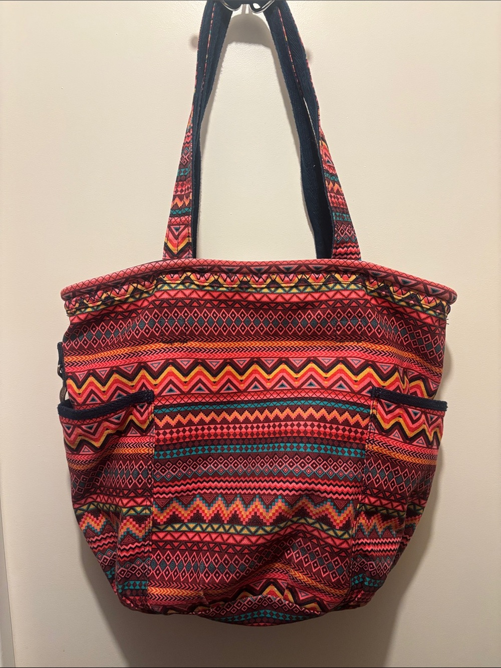 Retro Metro Tote Bag -Thirty-One Multi-Colored.